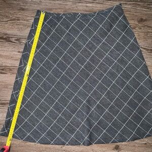 John Meyer Collection Gray Knee-Length Plaid Women's Skirt